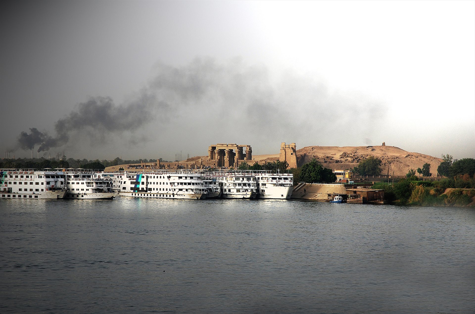 Nile River Cruises — Egypt Nile River Cruises — Egypt